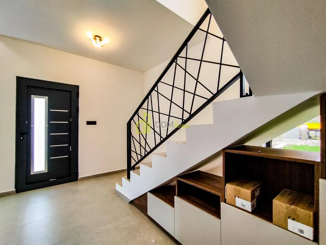 Rent, house, 150m², Donja Gorica, Podgorica