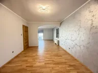 Izdavanje, kuća, 320m², Podgorica, Crna Gora - image 11