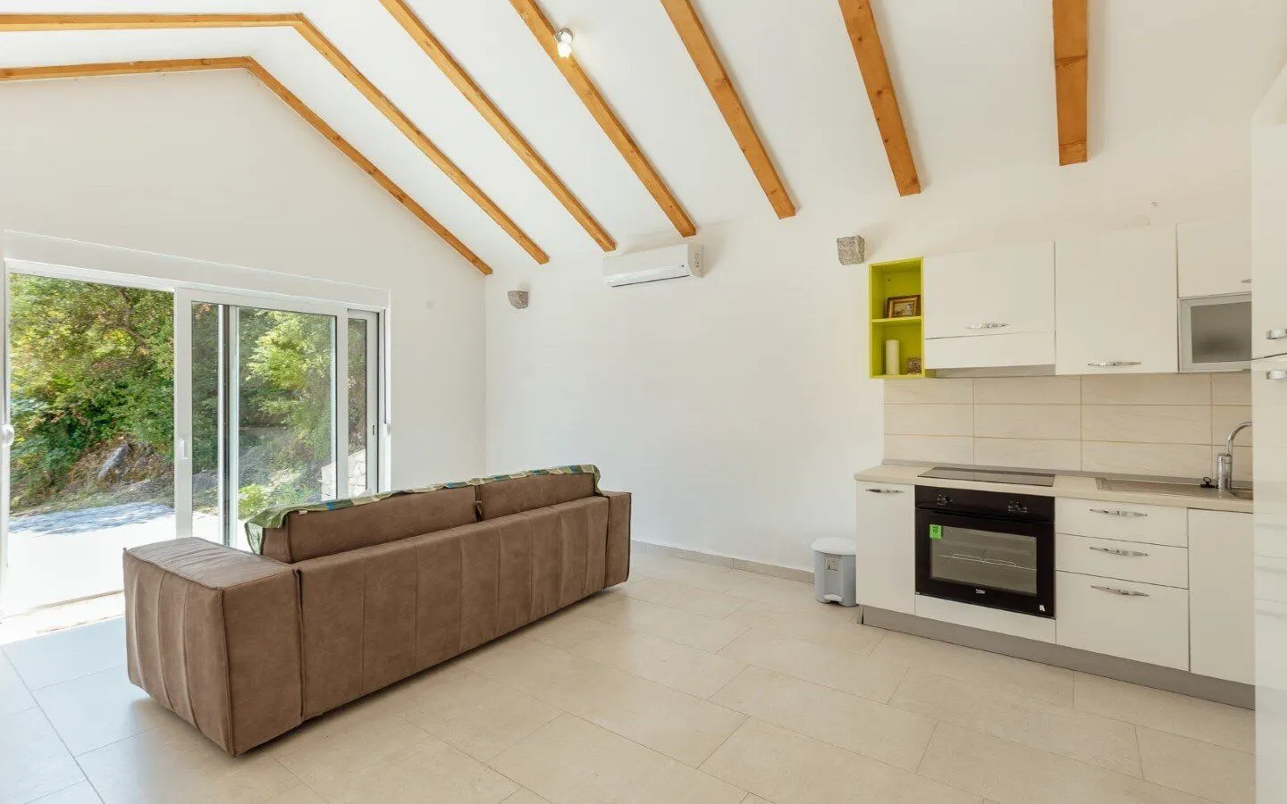 Sale, house, 800m², Prčanj, Kotor