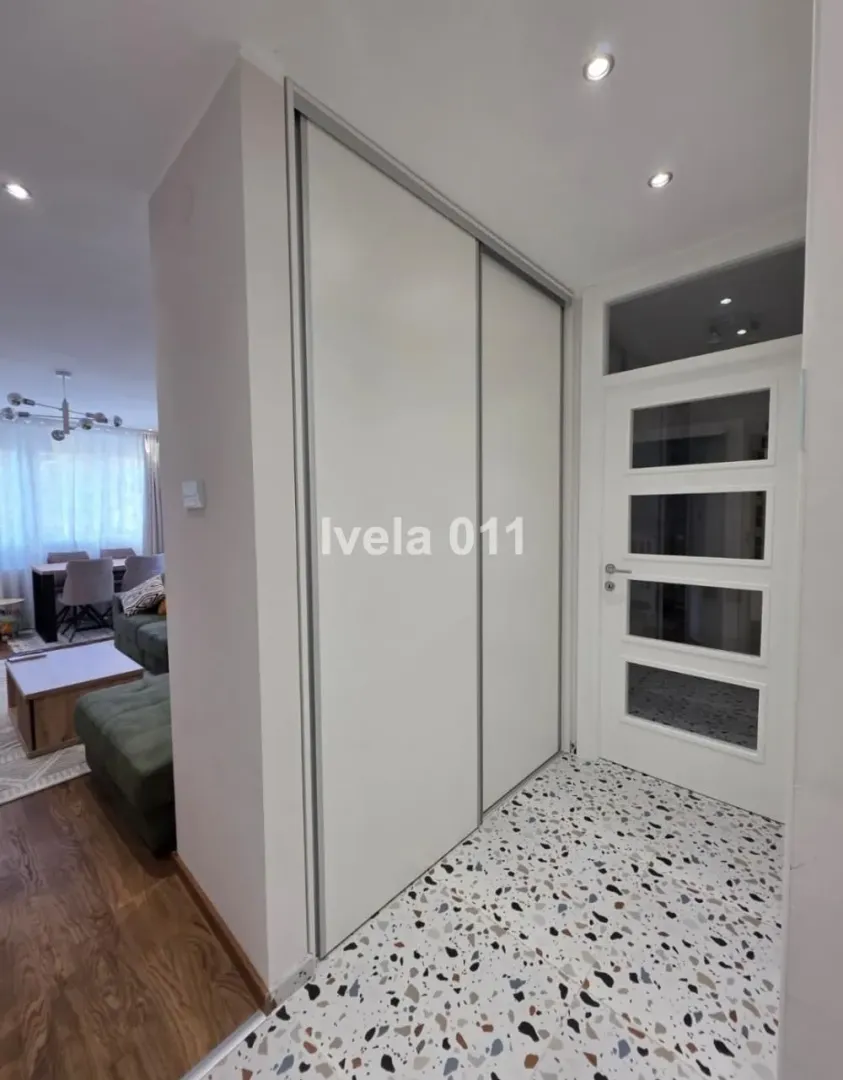 Sale, three bedroom apartment, 69m², Voždovac Sve Podlokacije, Beograd