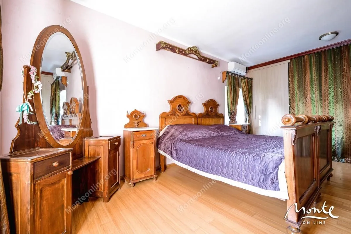 Prodaja, kuća, 500m², Orahovac, Kotor
