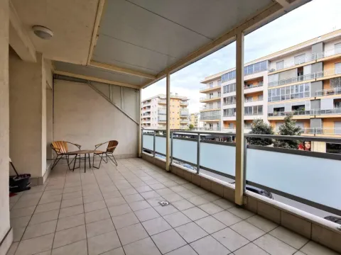 Rent, apartment, 43m², City Kvart, Podgorica - image 6