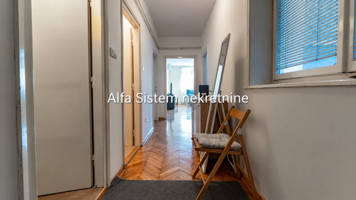 Izdavanje, dvosoban stan, 65m², Savski Venac, Beograd