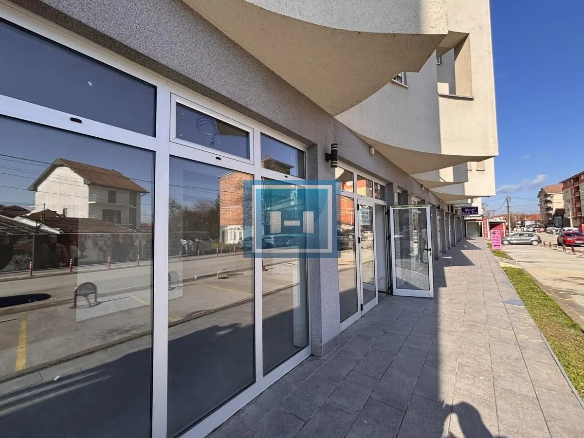 Sale, office space, 64m², Aqua park, Jagodina