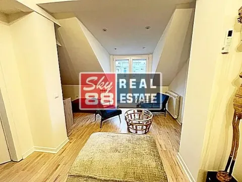 Prodaja, trosoban stan, 76m², Kalenić Pijaca, Vračar Sve Podlokacije - image 9