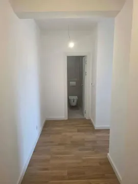 Prodaja, dvosoban stan, 71m², Centar, Bar - image 7