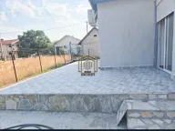 Izdavanje, kuća, 170m², Zagorič, Podgorica - image 14