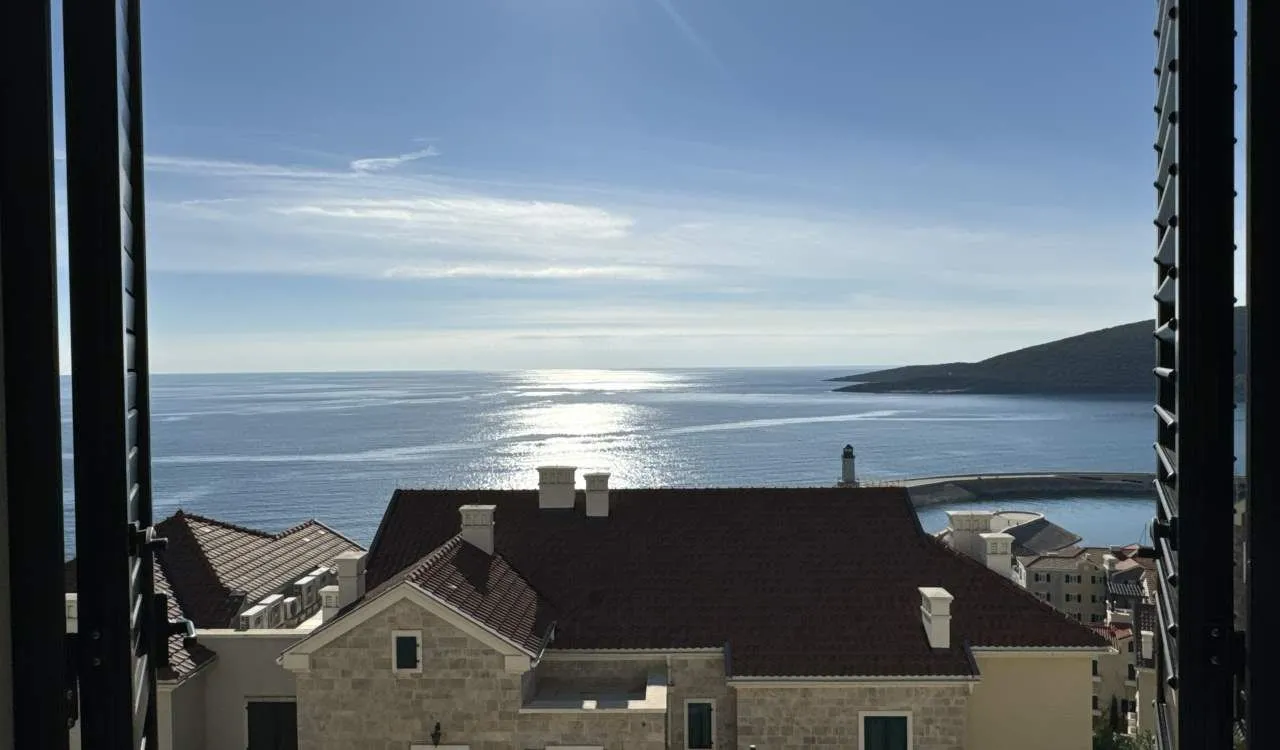 Prodaja, jednosoban stan, 78m², Luštica Bay, Tivat