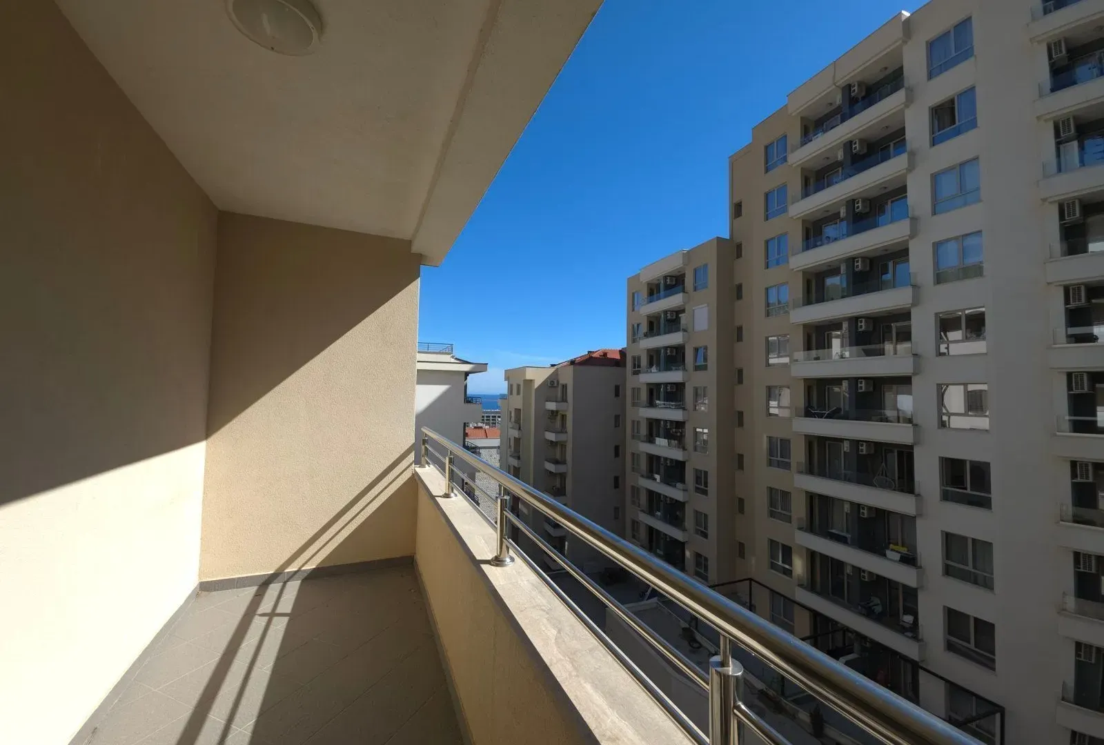 Sale, two bedroom apartment, 58m², Bečići, Budva