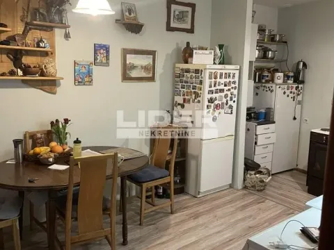 Sale, house, 95m², Karaburma, Palilula Sve Podlokacije - image 2