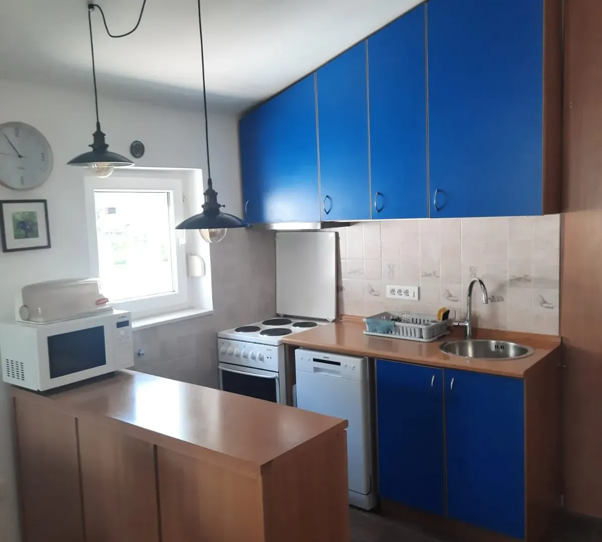 Rent, one bedroom apartment, 40m², Dobrota, Kotor