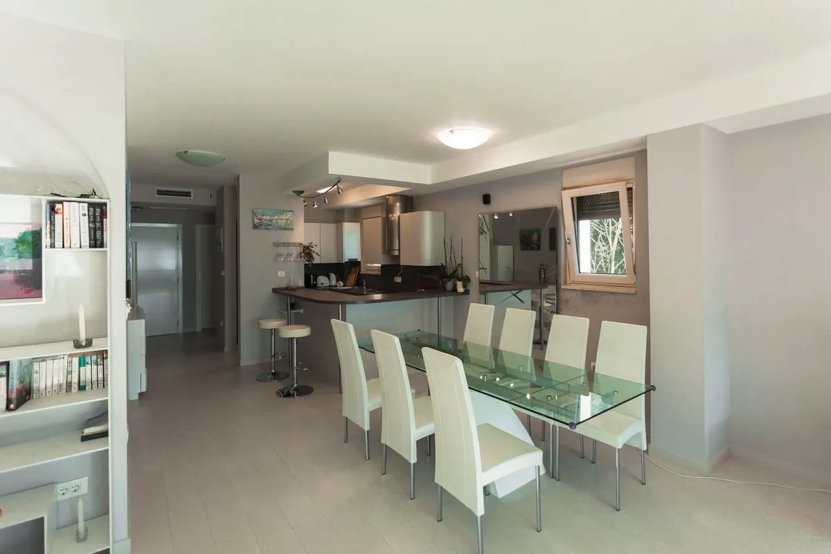 Sale, apartment, 381m², Ljuta, Kotor