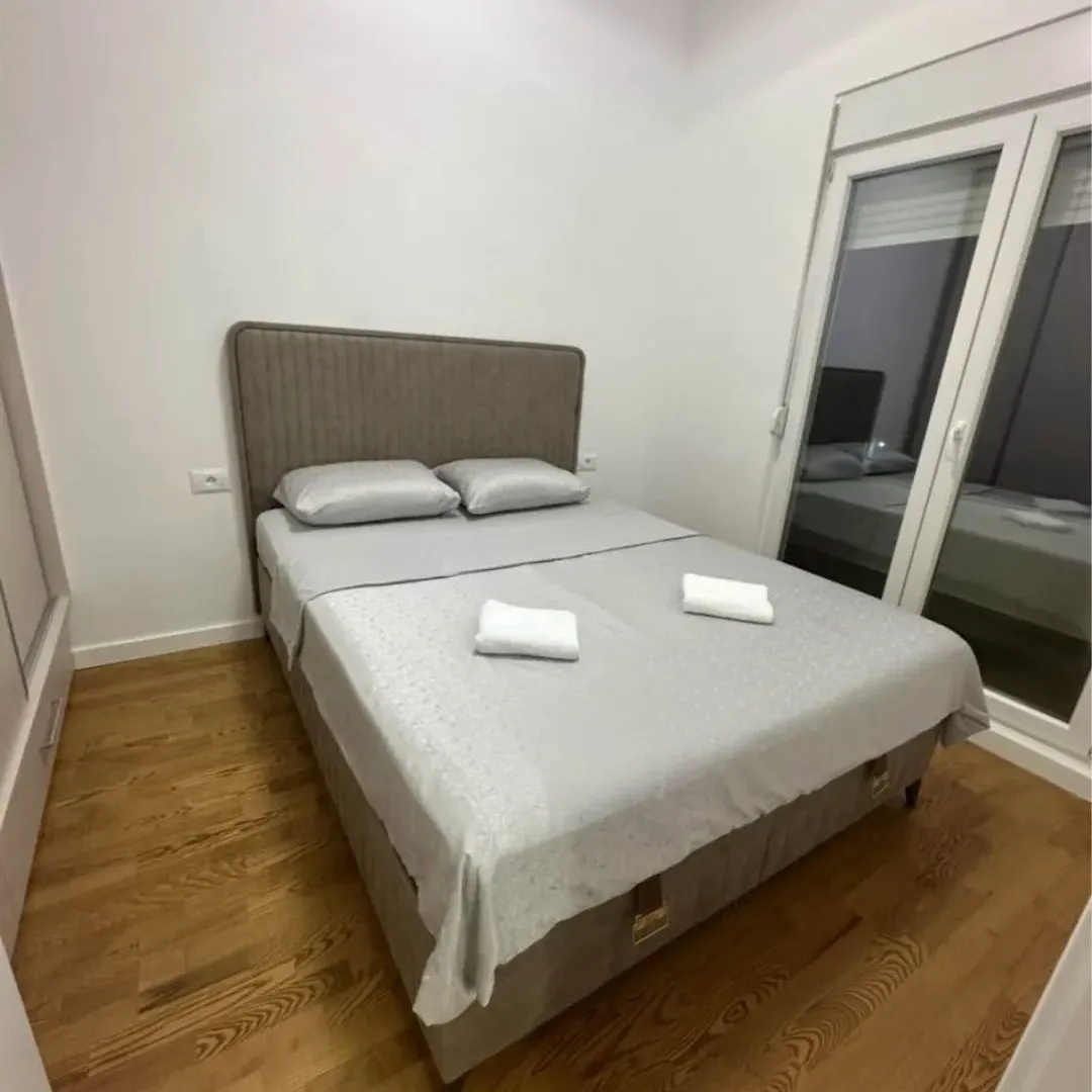 Izdavanje, jednosoban stan, 40m², Zabjelo, Podgorica – pohled 3