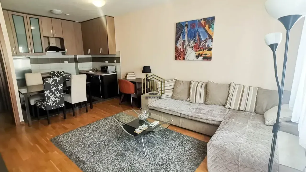 Izdavanje, jednosoban stan, 51m², City Kvart, Podgorica
