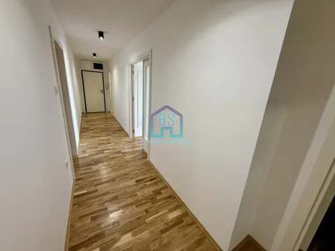 Prodaja, četvorosoban stan, 95m², Železnička Stanica, Novi Sad Sve Podlokacije - image 12