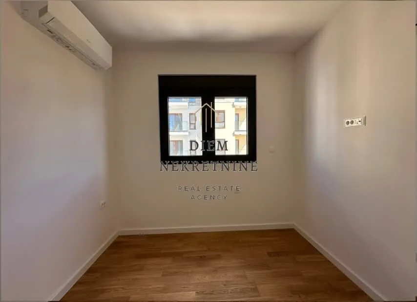 Sale, two bedroom apartment, 57m², Šušanj, Bar