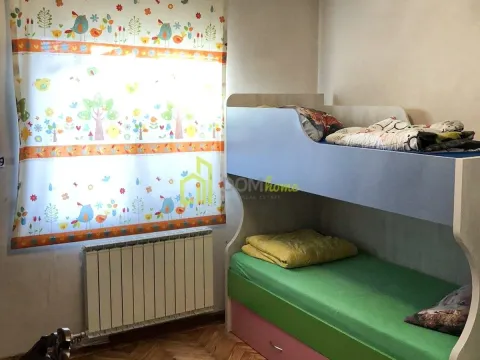 Prodaja, kuća, 230m², Zlatica, Podgorica - image 17