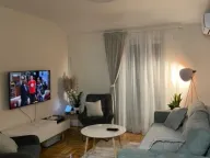 Izdavanje, jednosoban stan, 45m², City Kvart, Podgorica - image 3