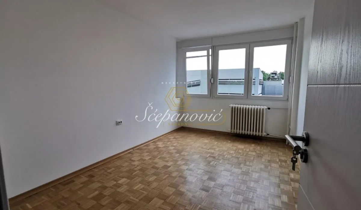 Prodaja, trosoban stan, 70m², Liman 3, Novi Sad Sve Podlokacije