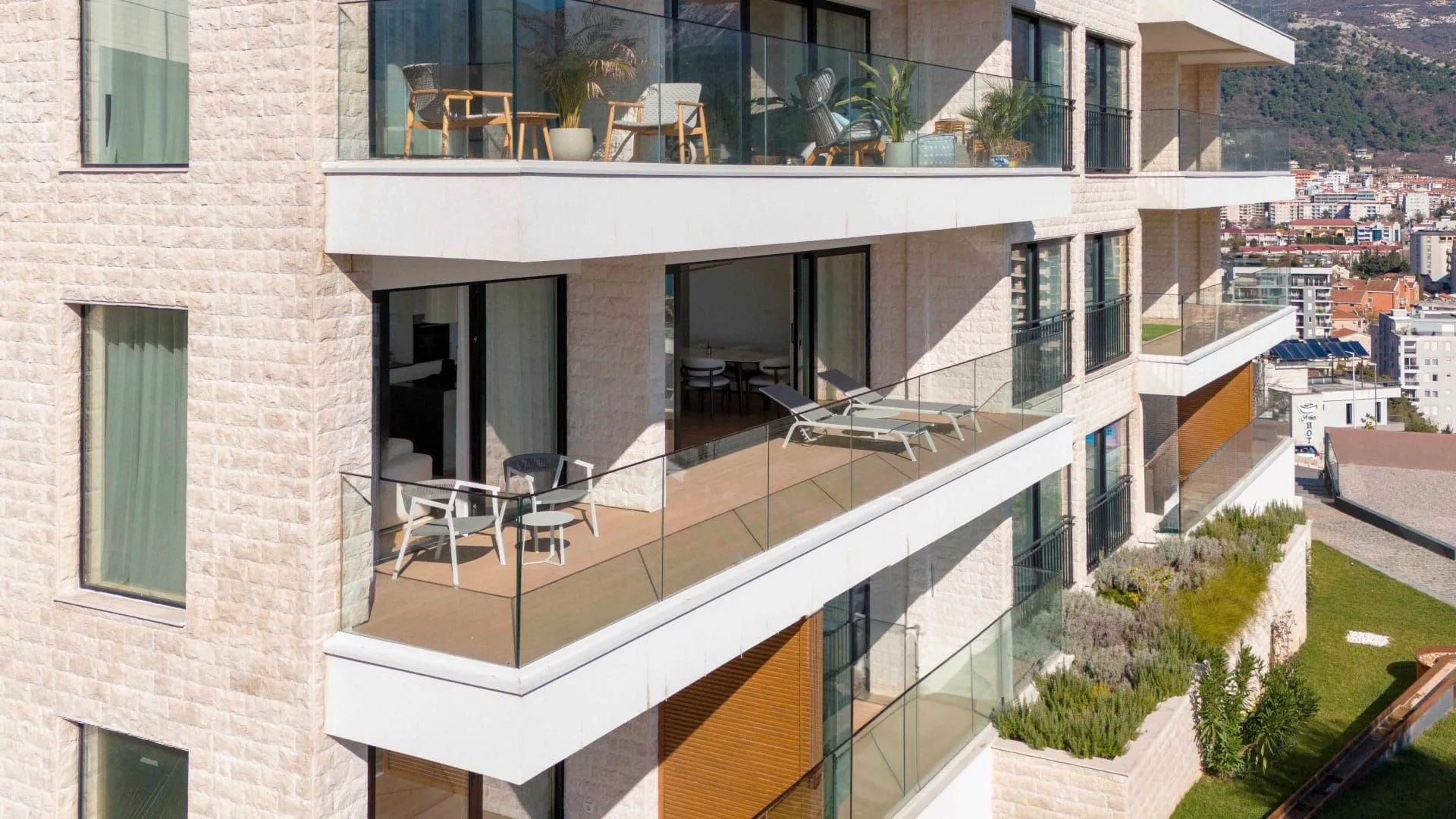 Sale, three bedroom apartment, 125m², Vidikovac, Budva