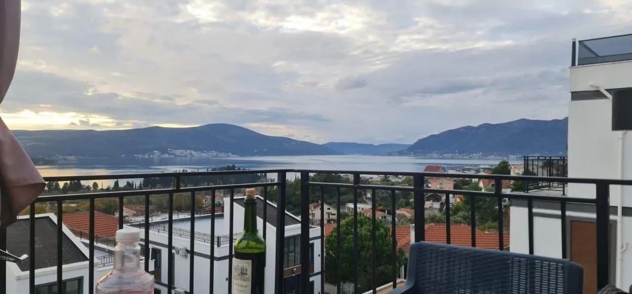 Sale, two bedroom apartment, 105m², Kava, Tivat