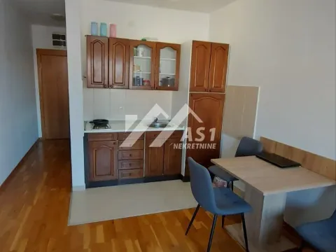 Izdavanje, stan, 27m², Grbavica, Novi Sad Sve Podlokacije - image 5