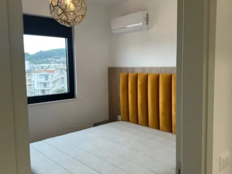 Prodaja, jednosoban stan, 47m², Centar, Ulcinj - image 5