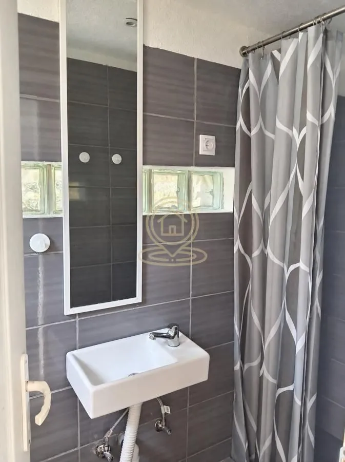 Rent, house, 100m², Savski Venac, Beograd