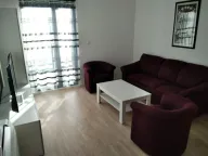 Izdavanje, dvosoban stan, 70m², Blok 6, Podgorica - image 1