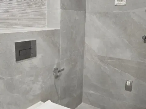 Izdavanje, dvosoban stan, 72m², Central Point, Podgorica - image 2