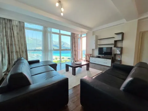 Prodaja, dvosoban stan, 89m², Bečići, Budva - image 1