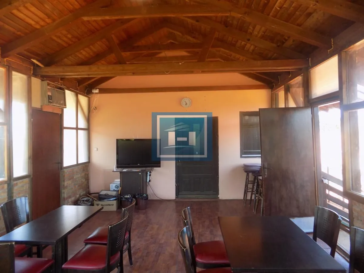 Prodaja, kuća, 389m², Karadjordjevo brdo, Paraćin