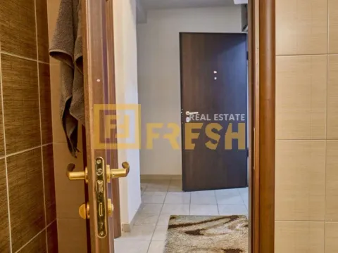 Sale, two bedroom apartment, 90m², City Kvart, Podgorica - image 11
