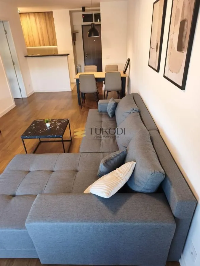 Rent, three bedroom apartment, 72m², Zemun Cara Dušana, Zemun Sve Podlokacije