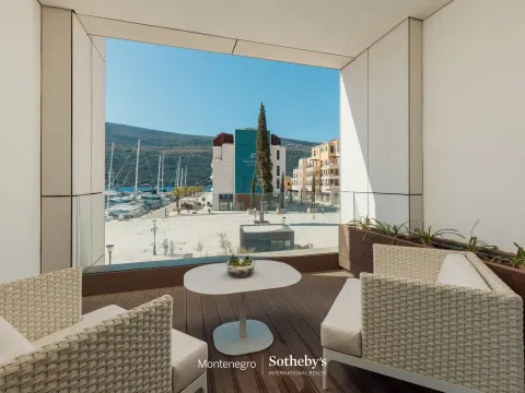 Prodaja, jednosoban stan, 82m², Portonovi, Herceg Novi - image 15