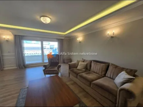 Izdavanje, stan, 215m², Savski Venac, Beograd - image 4