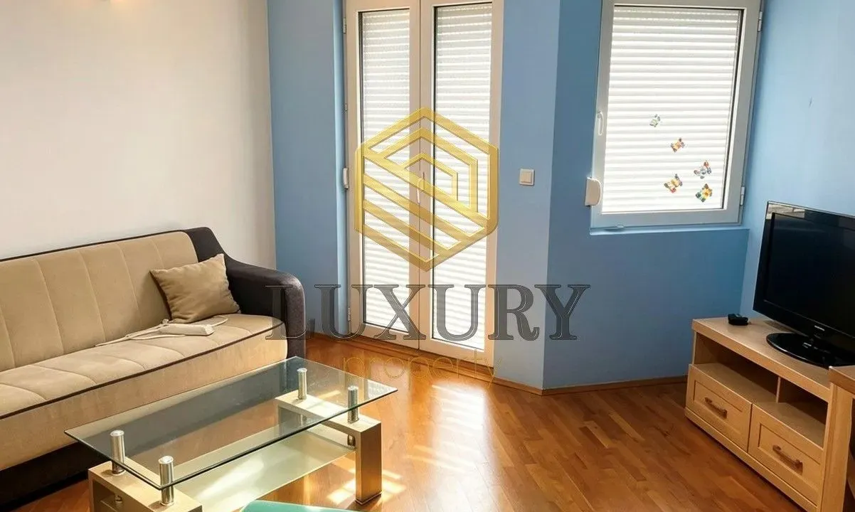 Rent, studio apartment, 29m², Stari Aerodrom, Podgorica