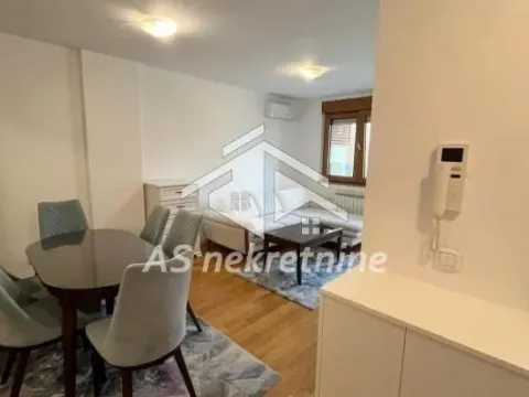 Izdavanje, dvosoban stan, 54m², Novi Beograd Blok 67, Novi Beograd Sve Podlokacije - image 14