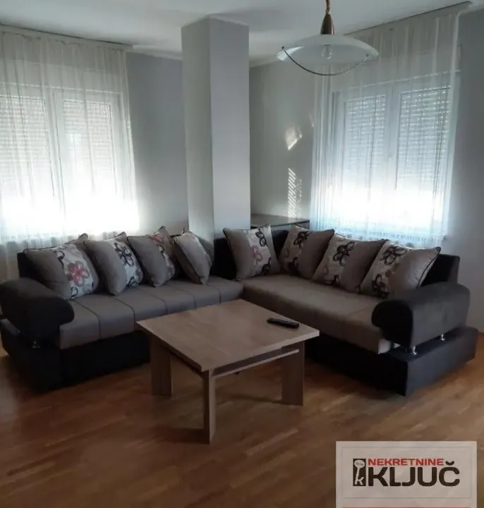 Sale, three bedroom apartment, 76m², Nova Detelinara, Novi Sad Sve Podlokacije