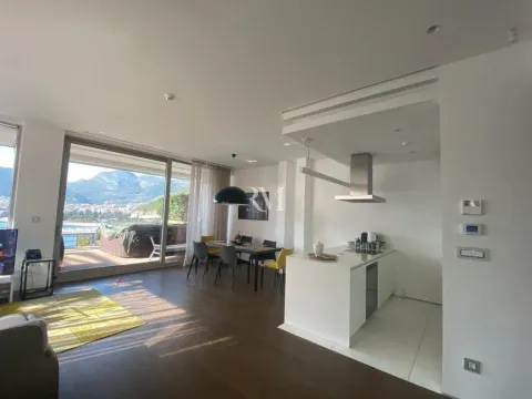 Rent, two bedroom apartment, 150m², Dukley Gardens, Budva - image 5