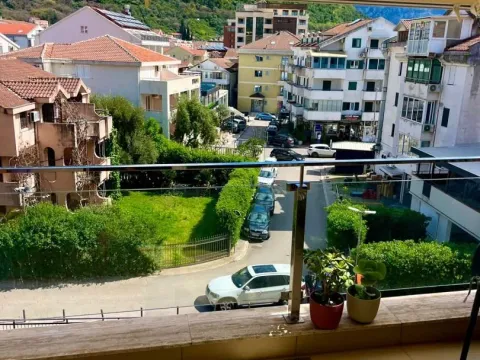 Prodaja, jednosoban stan, 77m², Budva, Crna Gora - image 21