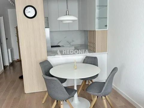 Izdavanje, dvosoban stan, 56m², Novi Beograd Blok 65, Novi Beograd Sve Podlokacije - image 4
