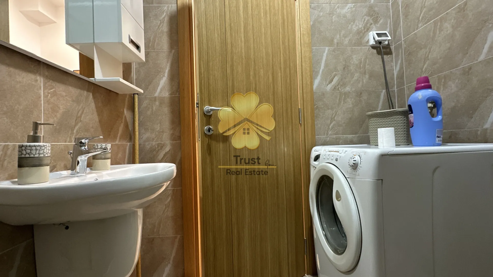 Rent, two bedroom apartment, 80m², Donja Gorica, Podgorica