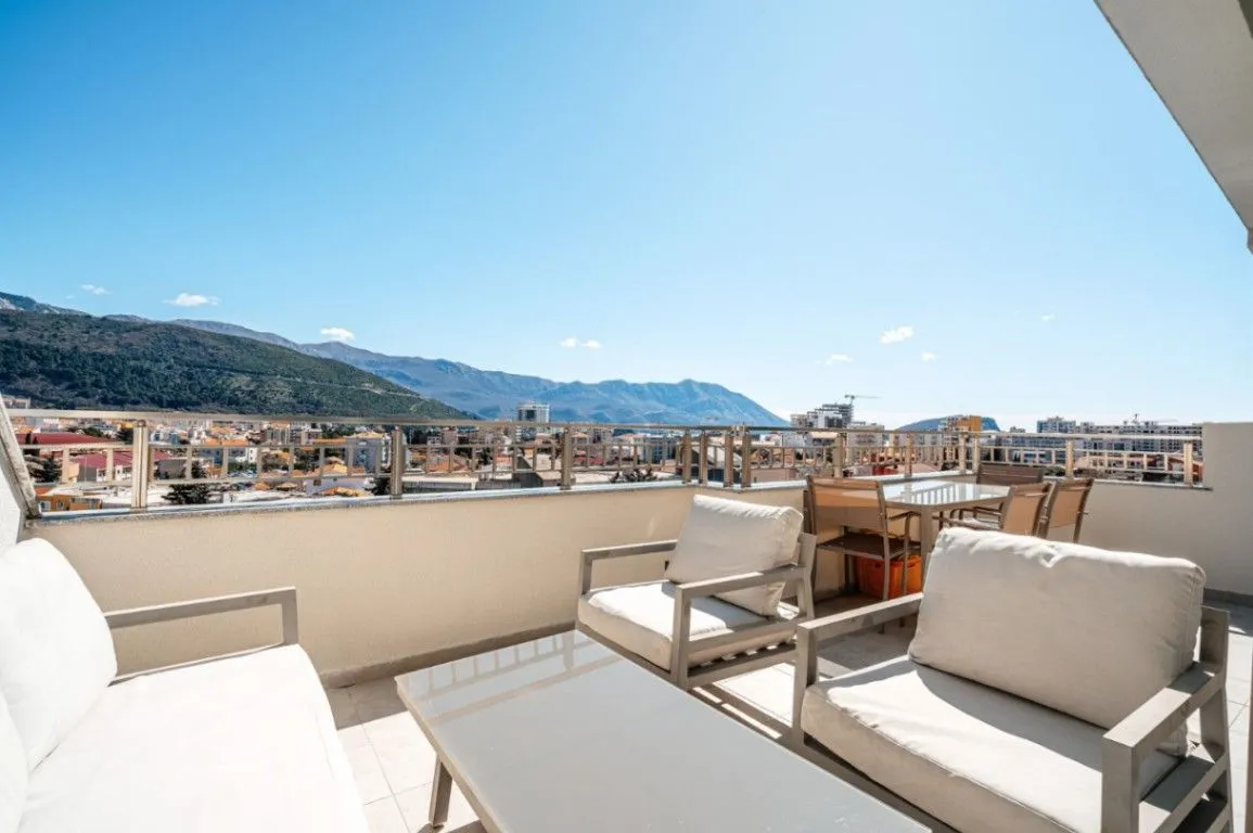 Sale, apartment, 154m², Maslinjak, Budva