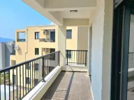 Izdavanje, dvosoban stan, 72m², Centar, Tivat - image 4