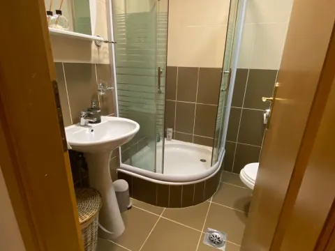 Prodaja, garsonjera, 24m², Blok 6, Podgorica - image 4