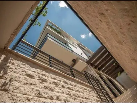 Prodaja, kuća, 210m², Dobrota, Kotor - image 15