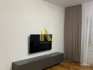 Izdavanje, trosoban stan, 84m², Centar, Novi Sad - image 7