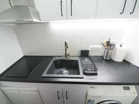 Rent, one bedroom apartment, 31m², Stari Grad, Beograd - image 18