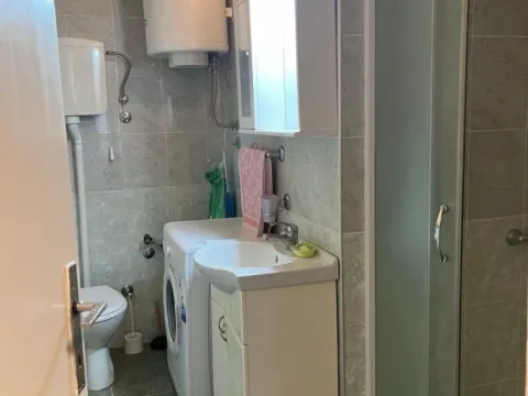 Izdavanje, dvosoban stan, 55m², Vukov Spomenik, Zvezdara Sve Podlokacije - image 2